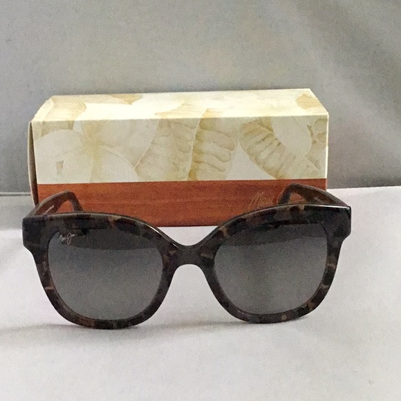 MAUI JIM SUNGLASSES LADIES. - Picture 2 of 8